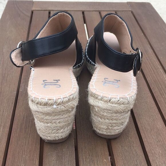 JG slingback espadrille wedges. Size 8 - Picture 3 of 4
